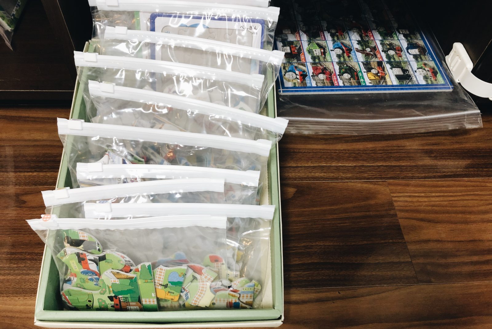 保障できる】 パズル 収納ケース 8枚セット 子供用 子ども こども パズル収納 保管 飾る おもちゃ 片付け 立てて収納 