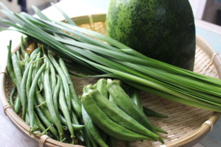 生で冷凍してもおいしい！夏の時短が叶う野菜4つ。面倒な下処理もなし