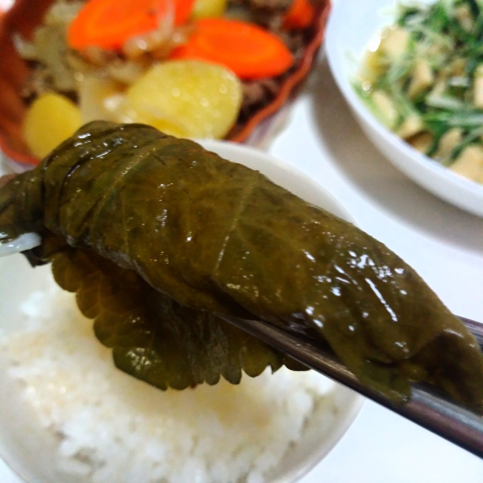 韓国通はキムチよりこれ！栄養価満点“えごまの葉”で超簡単保存食！ | ぎゅってWeb