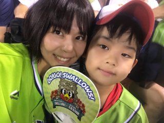 子連れでプロ野球ナイター観戦！夏の神宮球場は花火もビールも最高！