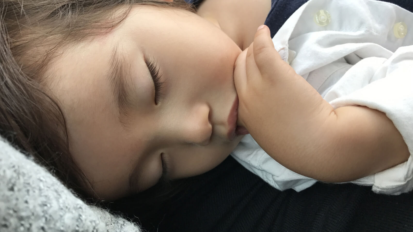 保育園のお昼寝が長くて夜眠くない 対策を乳幼児睡眠コンサルタントが解説 ぎゅってweb