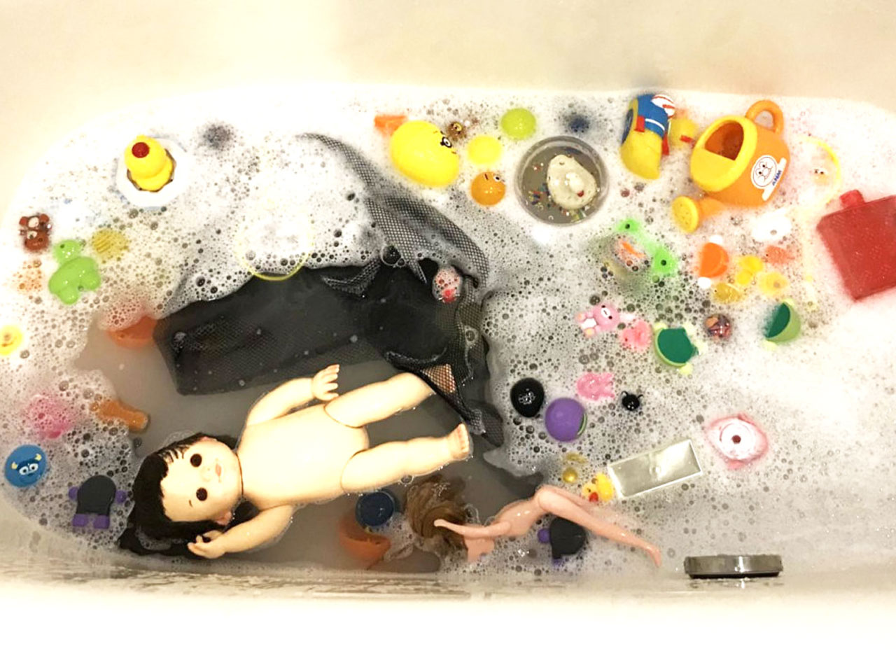 ズボラ母さんの強行手段 お風呂のおもちゃを洗濯機で洗ってみる の巻 ぎゅってweb