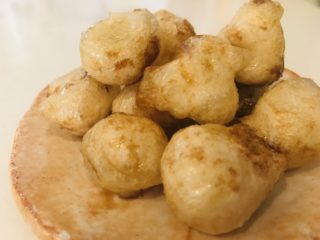 【お餅のリメイク】レンジで簡単！5分で作れるおかきレシピ