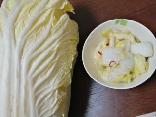 ビニール袋に材料を入れるだけ！白菜で作り置きできる簡単おつまみ