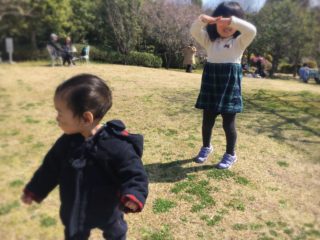 ほぼ3歳差兄弟の1年間。2人育児は1年目を乗り切れば楽になる!?