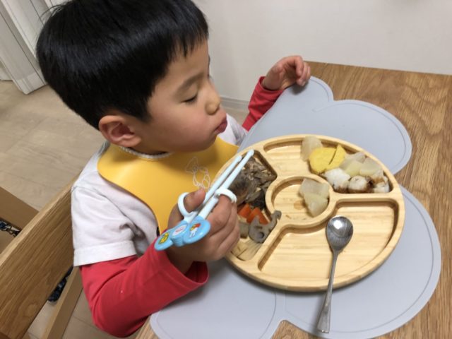 炭水化物ばかり食べる子がバランスよく食べるためのちょっとした工夫 ぎゅってweb