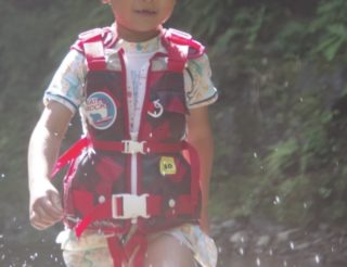 毎年起こる水の事故。川遊びをする際に親として気を付けておきたいこと