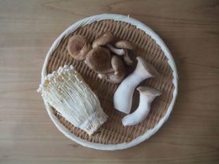 家計応援食材「きのこ」で作る常備菜！きのこオイル煮の作り方